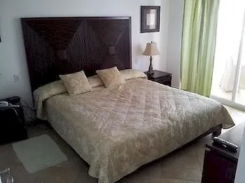 South Ocean Villa 402 Hastings